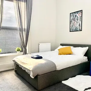 Free, Large Car Park Apartment