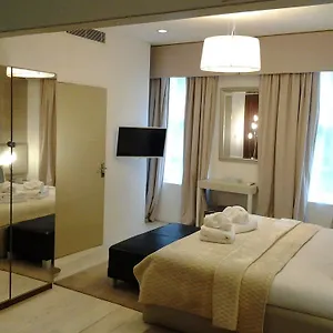 Room Home Stay 4*, London United Kingdom